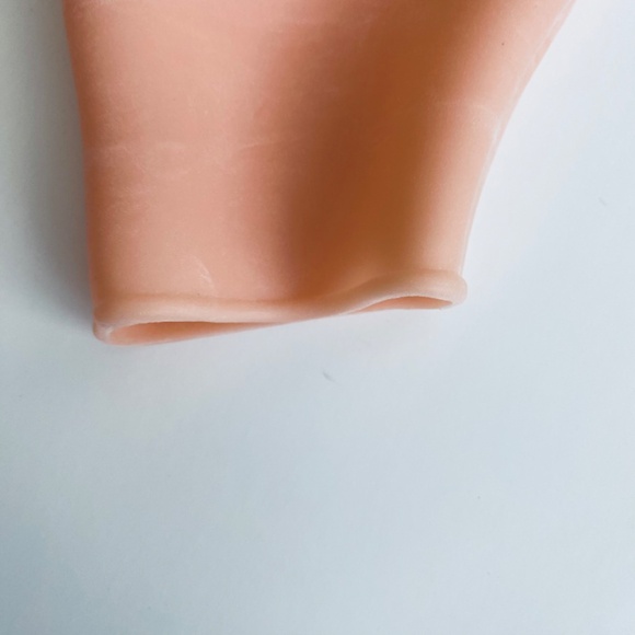 1pair Solid Moisturizing silicone Gloves apricot - Picture 6 of 6